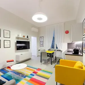 https://altido-bright-flat-in-the-perfect-centre-of-genoa.hotelitalianriviera.com